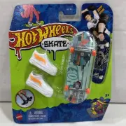 Hot Wheels Skate Fingerboard Tony Hawk Tic-Tac Towed 2022