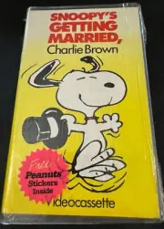 Snoopy's Getting Married, Charlie Brown (VHS Clamshell, 1985) - RARE Sealed VHS