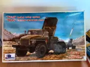 Vintage Modelism Grad Rocket Volley System 72001 Model Kit 1:72 Scale