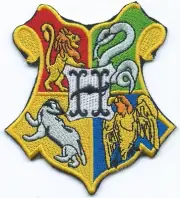 Hogwarts Crest Embroidered Patch Iron-on - Gryffindor Hufflepuff Harry Potter