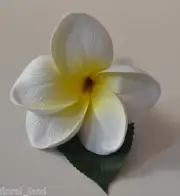 1X WEDDING FLOWER LATEX REAL TOUCH WHITE YELLOW FLOWERS FRANGIPANI BUTTON HOLE