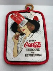 Vintage 1984 Delicious and Refreshing Logo, Lady Potholder Kitchen Oven Mitt
