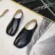 Mm6 真皮男士分趾鞋,2024 新款石紋平底樂福鞋,Tabi 淺口,一腳,女式單趾鞋
