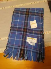 JAMES PRINGLE WEAVERS COMMONWEALTH PLAID SCARF 100% Pure Wool Scotland 50” X 8”