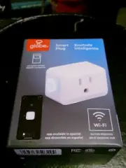 Globe Electric Smart plug Wifi iOS 9.0/WatchOS 2.0/Android 4.4 Or Higher