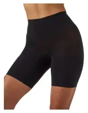 [Spanx] Seamless Shaping Everyday Short in Black