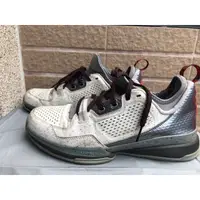 在飛比找蝦皮購物優惠-8成新 US10 Adidas D-Lillard 1 運動