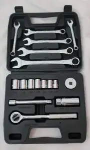 NOS* Vintage Thorsen 17 Piece Socket And Wrench Set With Case - Standard