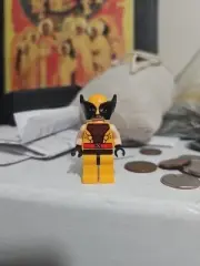 Lego Marvel Wolverine Minifigure