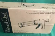THE PAMPERED CHEF COOKIE PRESS # 1525 COMPLETE in Box in Excellent Condition