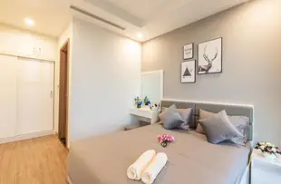 中和仁正的3臥室公寓 - 95平方公尺/2間專用衛浴Full House Vinhomes Greenbay Ha Noi/3 BEDROOMS