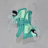 在飛比找蝦皮購物優惠-［正品保證］Adidas Pharrell x NMD HU