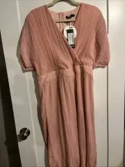 NWT Boohoo Plus Occasion Pleaded Wrap Midi Dress Blush Size 16