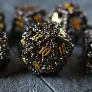 Skulls Hollow Black/Gold Metal (And Box) DND Dice Set