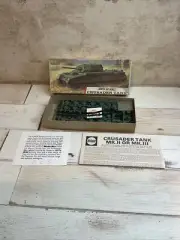 AIRFIX - OO Scale, RAF REFUELLING SET, #A302V, VINTAGE MADE IN THE UK KIT.