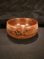 Wooden Yarn Holder Bowl for Crotchet & Knitting Country Farmhouse Decor