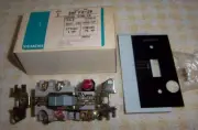 SMF F0-2P Manual Starter 2 pole 277 VAC 1 HP TOGGLE SWITCH Red Indicator light