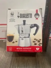 Bialetti Moka Express Italian Espresso Maker, 3 Cups/ 4.4oz