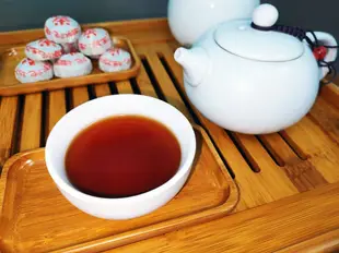 普洱茶 小沱茶餅精緻印字款(每顆重約5~6g) 雲南西雙版納勐海 陳年經典 (7.5折)