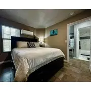 Remodeled Vegas 1br: Near Strip