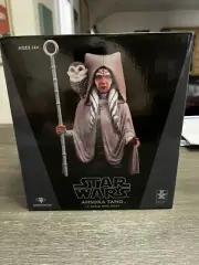 Gentle Giant Diamond Select Star Wars Ahsoka Tano Bust MIB