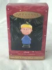 NEW Hallmark Ornament PEANUTS 30th Anniversary A CHARLIE BROWN CHRISTMAS - LINUS