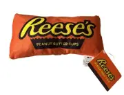 NWT Novelty Reese's Peanut Butter Cups Candy Dog Or Cat Squeaker Crinkle Toy