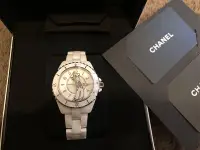 在飛比找Yahoo!奇摩拍賣優惠-【紐曼名錶精品代購】全新美品 CHANEL 經典J12香奈兒