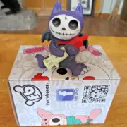 2.5” Furrybones Flappy Skeleton Vampire Bat doctor Syringe Halloween Figure NIB