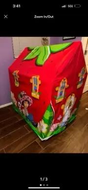 Strawberry Shortcake Play Tent