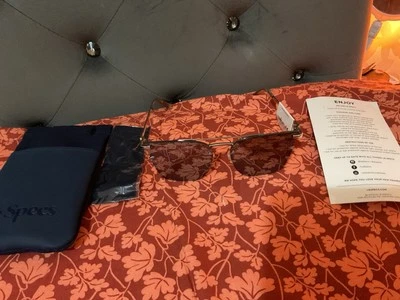 LE SPECS Silver Sheesh Square Sunglasses, Women