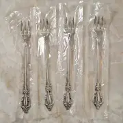 Lot Of 4 Oneida Raphael Cocktail Forks Distinction Deluxe Stainless HH NEW