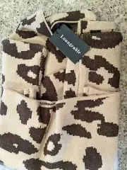 ASOS Loungeable knit loungewear set in leopard print XS RETAILS $51