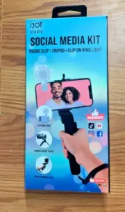 IJOY Studio Social Media Kit-Phone Clip+ClipOnRing Light-Tripod+Charging Cable.