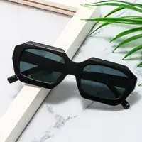 在飛比找Very buy優惠-歐美時尚海洋片太陽眼鏡個性眼鏡黑色粗框墨鏡