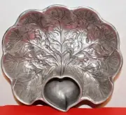 NEW WILTON ARMETALE VEGGIE & CHIP & DIP DISH CABBAGE LEAF DESIGN...HEAVY