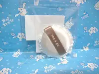 在飛比找Yahoo!奇摩拍賣優惠-PAUL & JOE 糖瓷輕盈柔霧蜜粉餅 專用粉撲 / 糖瓷
