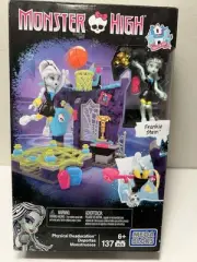 Mega Bloks Monster High Physical Deaducation Construction Set w/ Frankie Stein