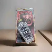SCARECROW Deluxe Glow In The Dark Vampire Fangs