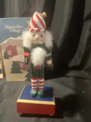 Musical Nutcracker, Santa is coming town Nutcracker Village Old World Elf Vintag