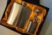 Gift Box Set Stainless Steel Pocket Alcohol Whiskey Flask Funnel and Mini Flask