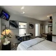 Renovated Studio Apartment