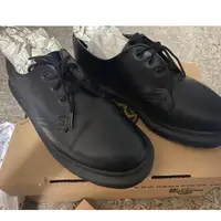 在飛比找蝦皮購物優惠-二手轉賣【DR. MARTENS 】黑色 1461 Mono