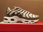 Nike Womens Air Max Plus Premium pale ivory/metallic gold size 7