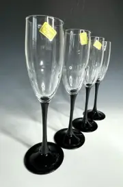 FOUR Luminarc Domino Black Wedding Toasting Stemware 6 oz France New With Tags!