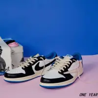 在飛比找Yahoo奇摩拍賣-7-11運費0元優惠優惠-Air Jordan 1 Low Fragment x Tr