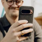 Peak Design Mobile Everyday Loop Case For Google Pixel 9 Pro XL (Charcoal)