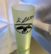 Duck Dynasty Commander Uncle Si 16 oz. Tea Drinking Cup Signed by Si Robertson