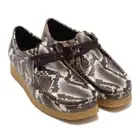 CLARKS Wallabee Brown Snake Print Size 9.5, DS BRAND NEW