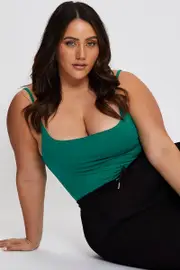 Green Singlet Top Scoop Neck